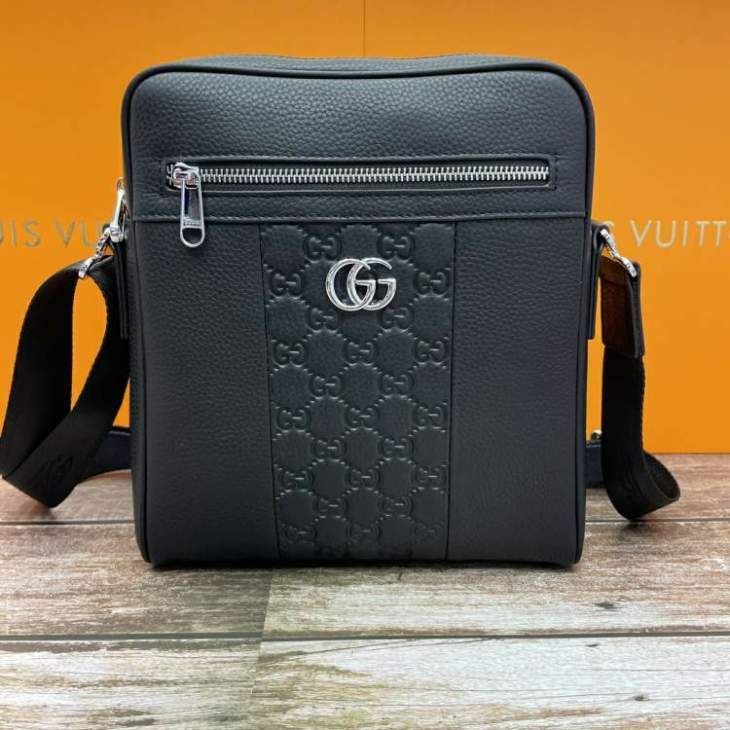 Picture of Gucci Mens Bags _SKUfw169216633fw